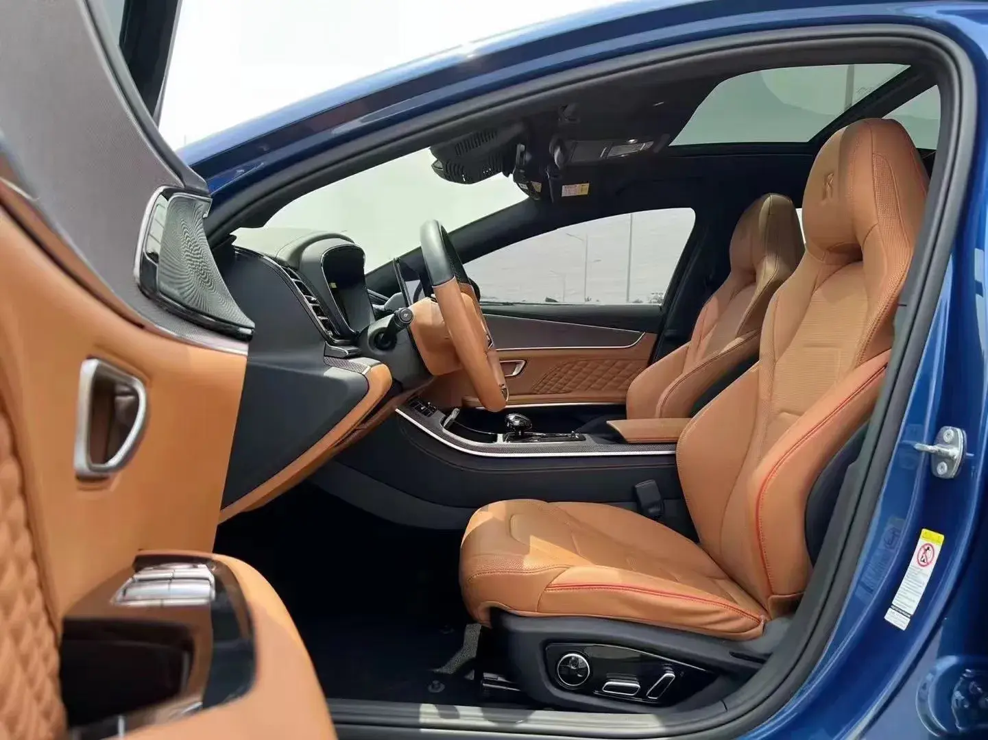 2022 LINCOLN CORSAIR thumbnail 3