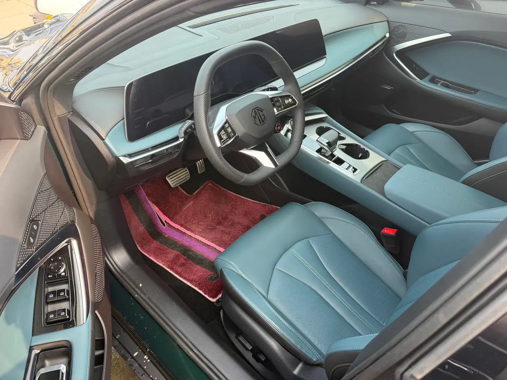 2023 MG 7 thumbnail 2