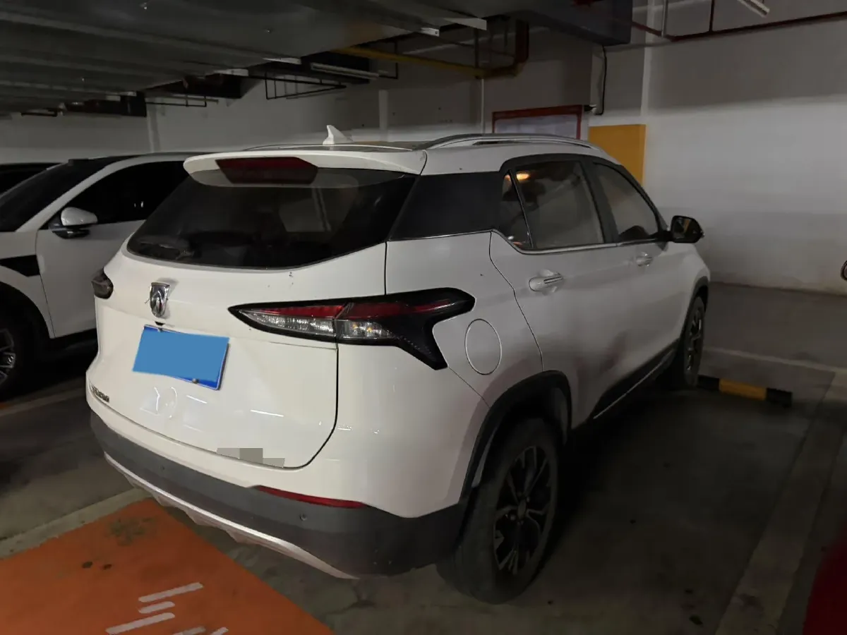 2014 BaoJun 610 1.5L 112HP L4 6AT,autocango,china used car exporter,china ev exporter,chinese used car exporter,chinese used ev exporter