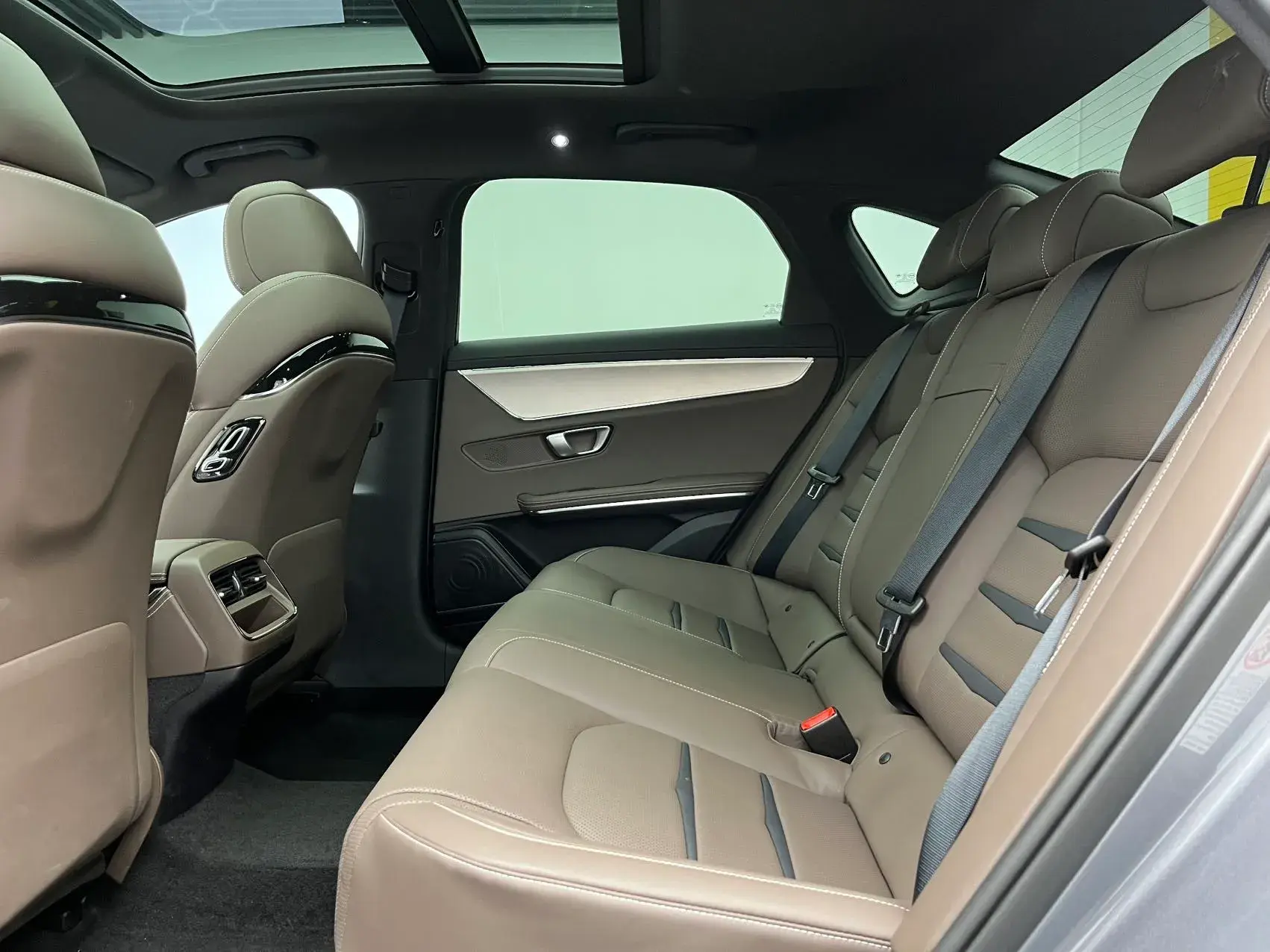 2020 WEY VV7 thumbnail 3