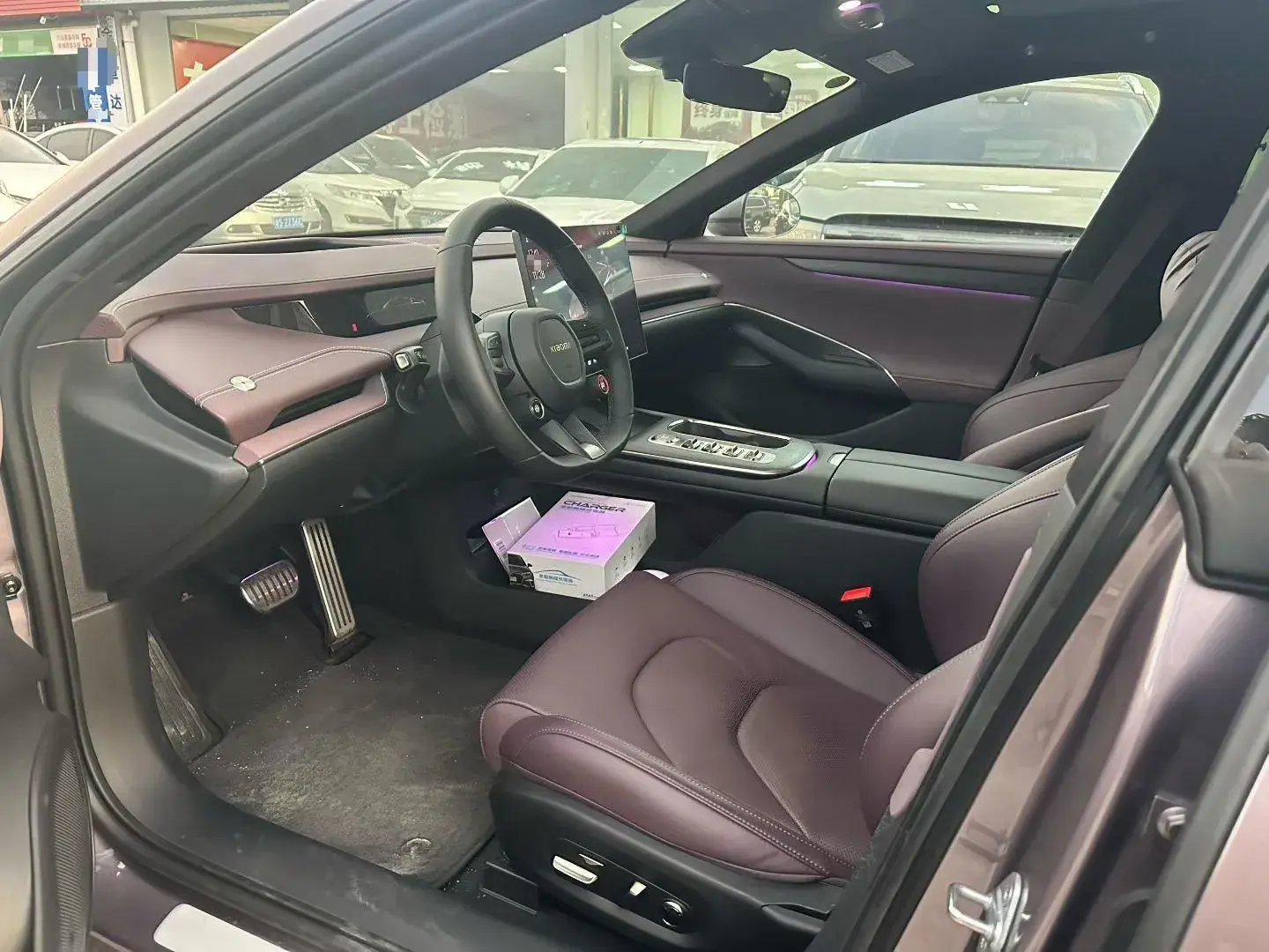 2024 MI SU7 thumbnail 3