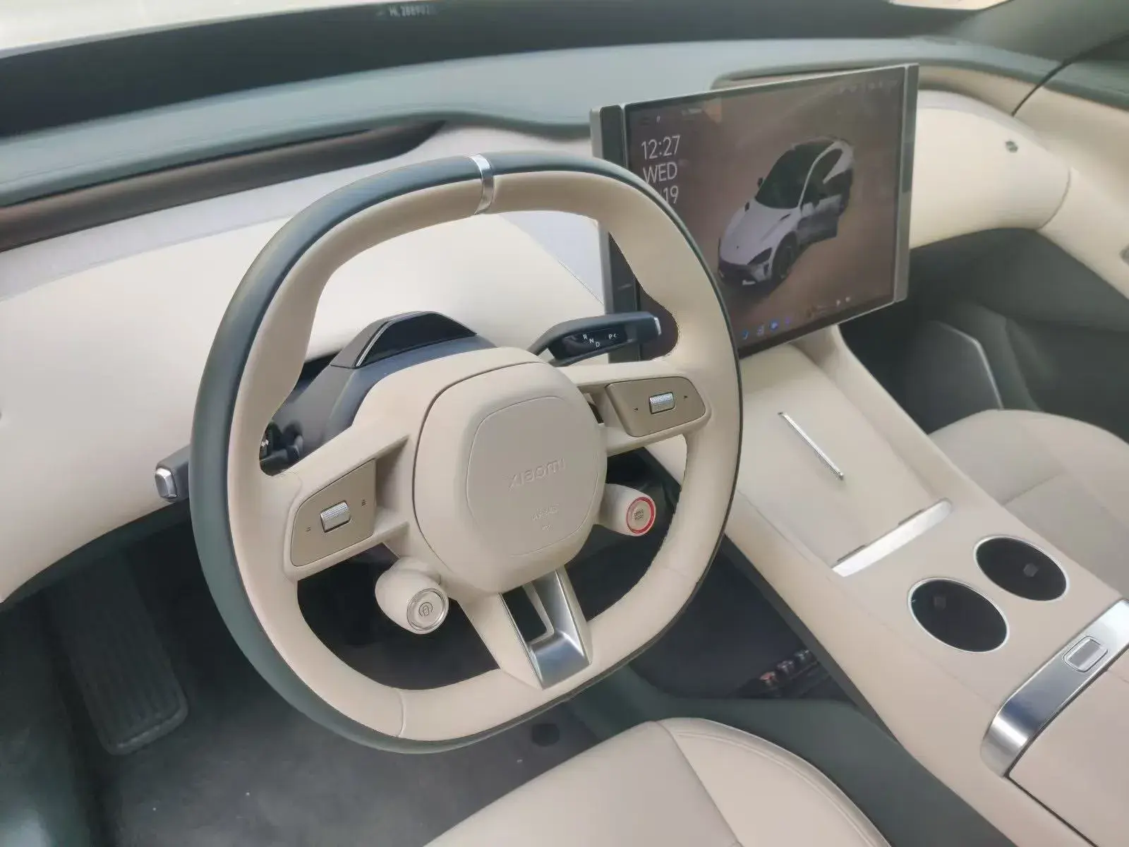 2025 MI YU7 thumbnail 2