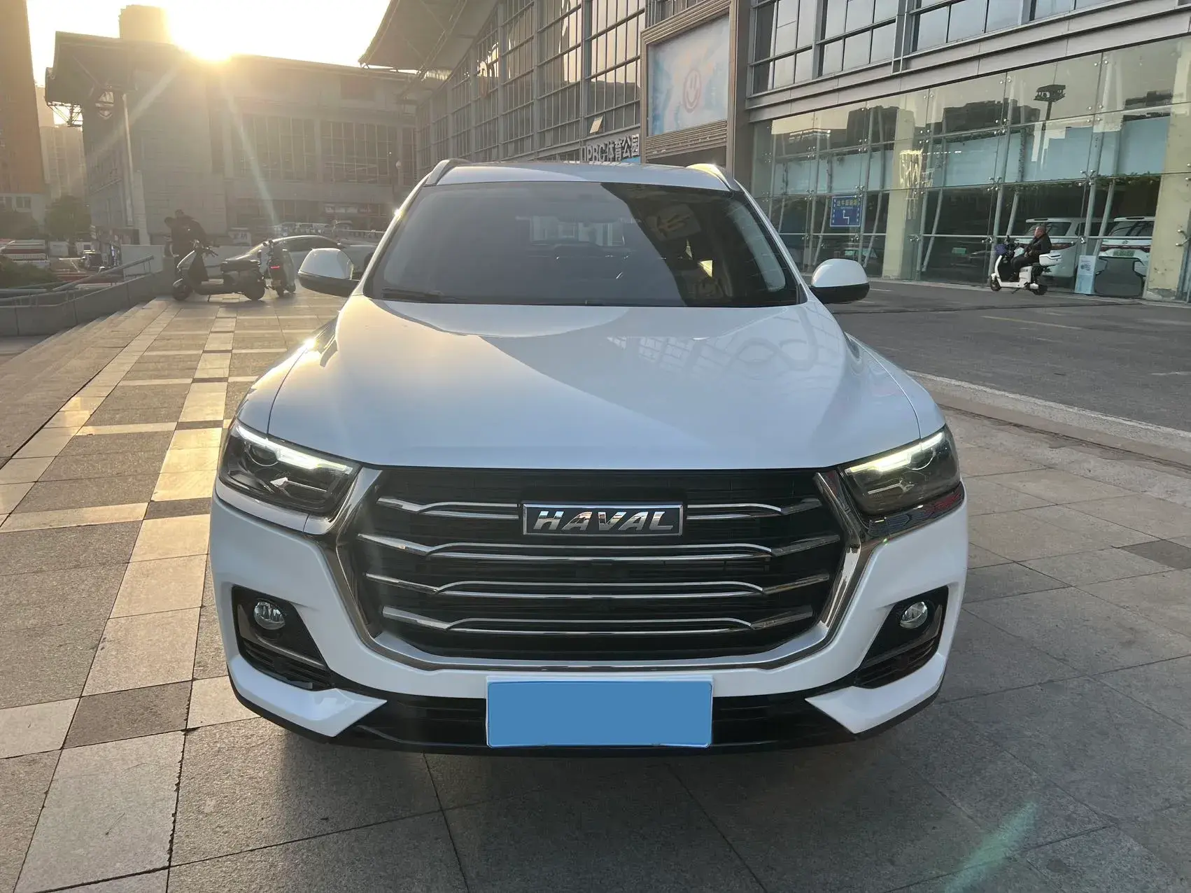 2021 HAVAL H6 thumbnail 2