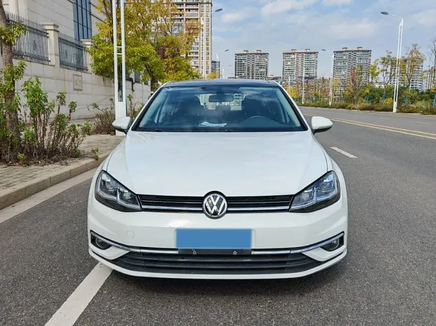 2020 VOLKSWAGEN GOLF thumbnail 2