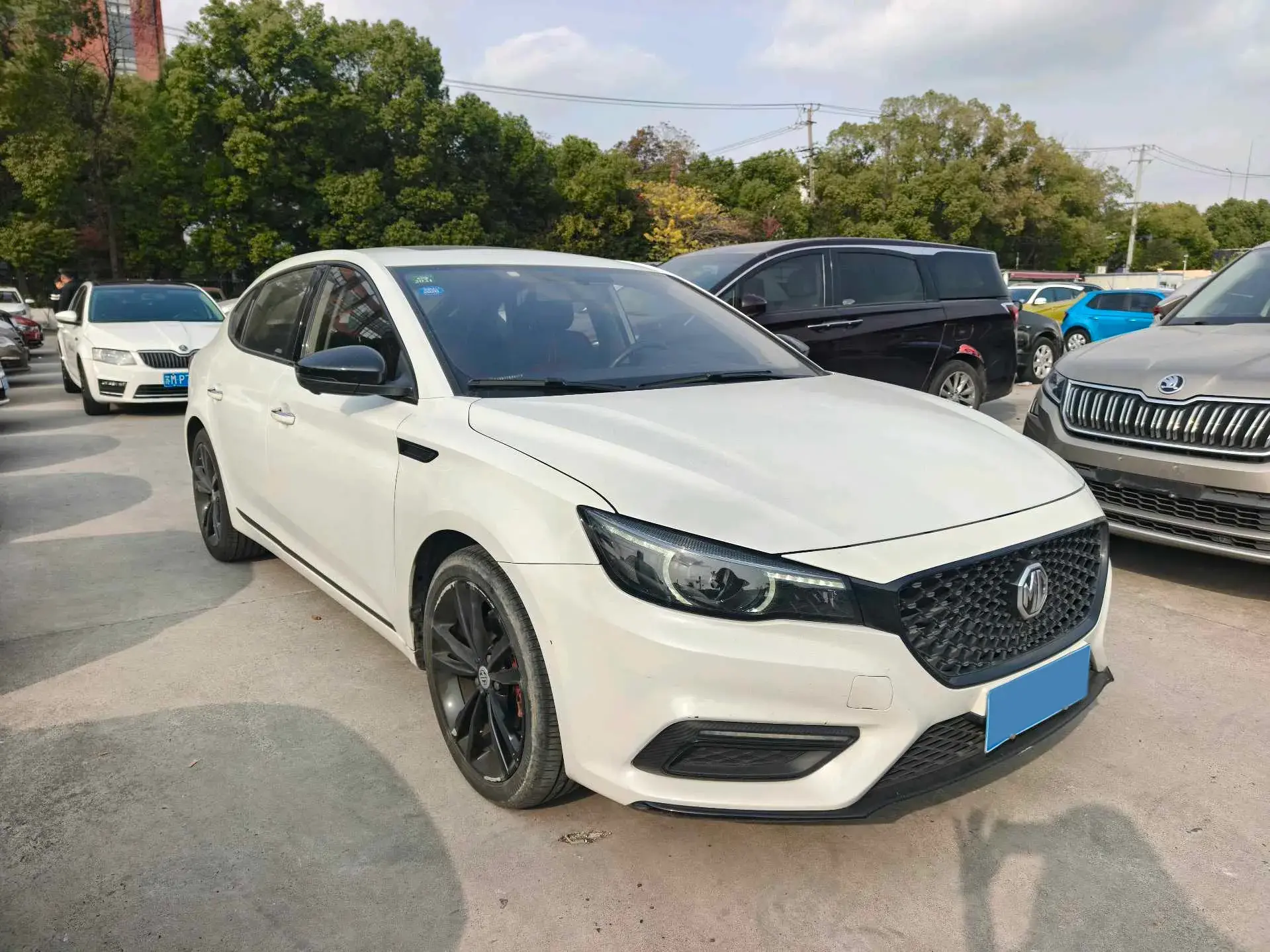 2018 MG MG6 thumbnail 2