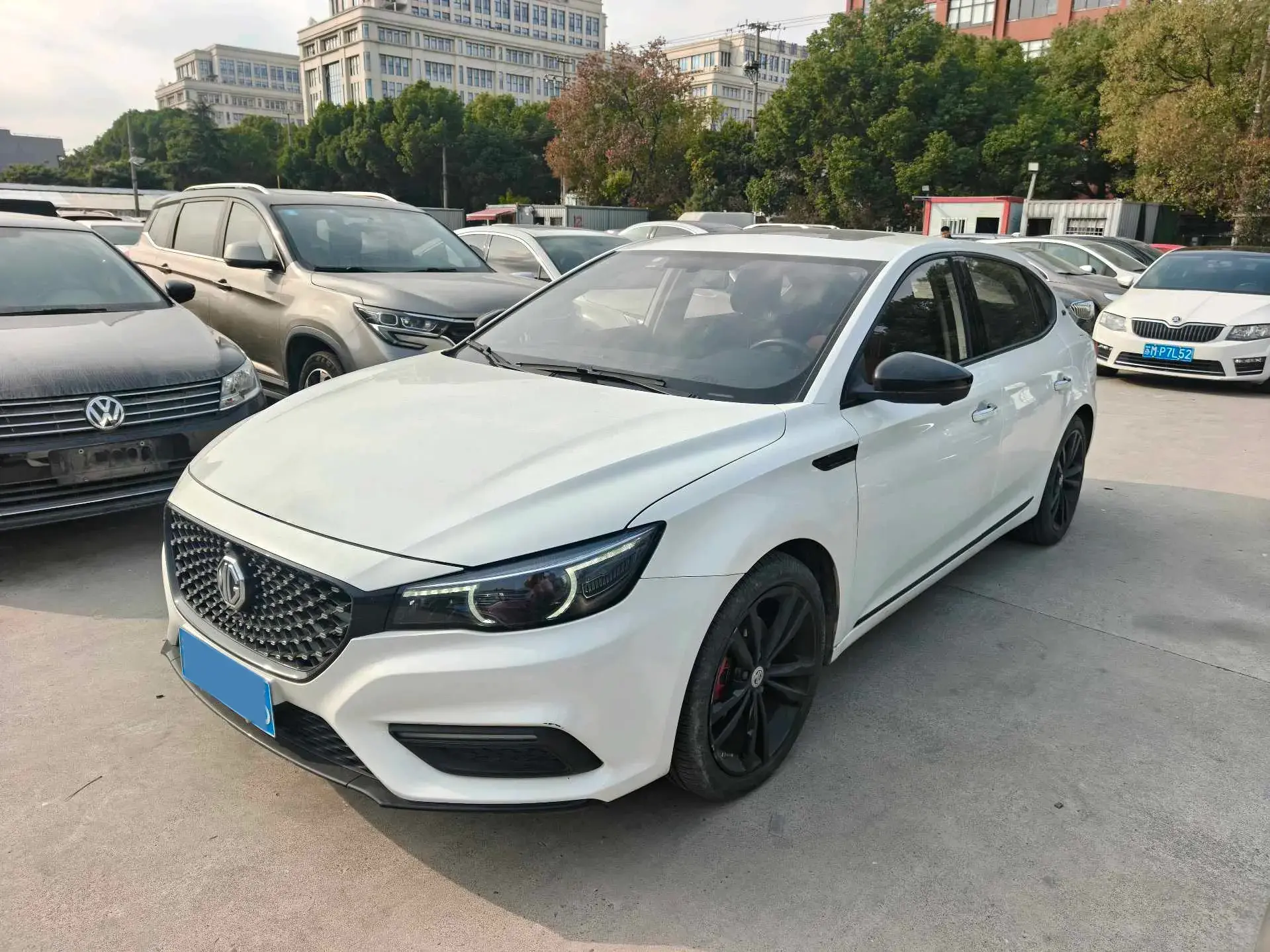 2018 MG MG6 view 1