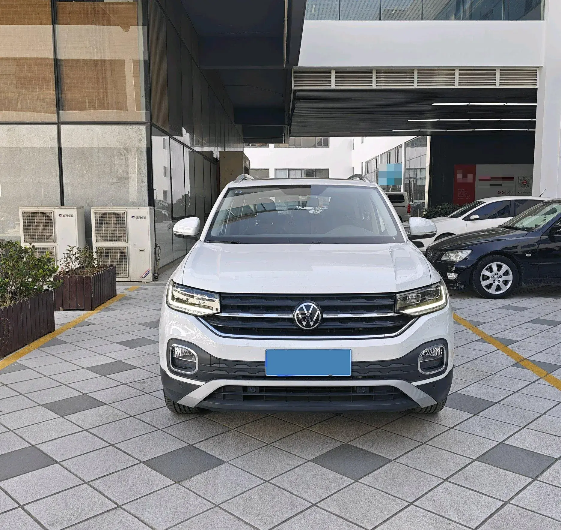 2021 VOLKSWAGEN TACQUA thumbnail 2