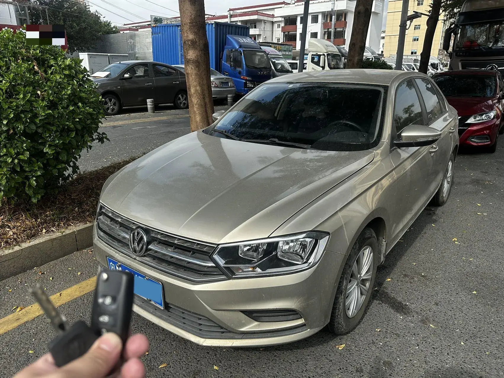 2018 VOLKSWAGEN BORA view 1