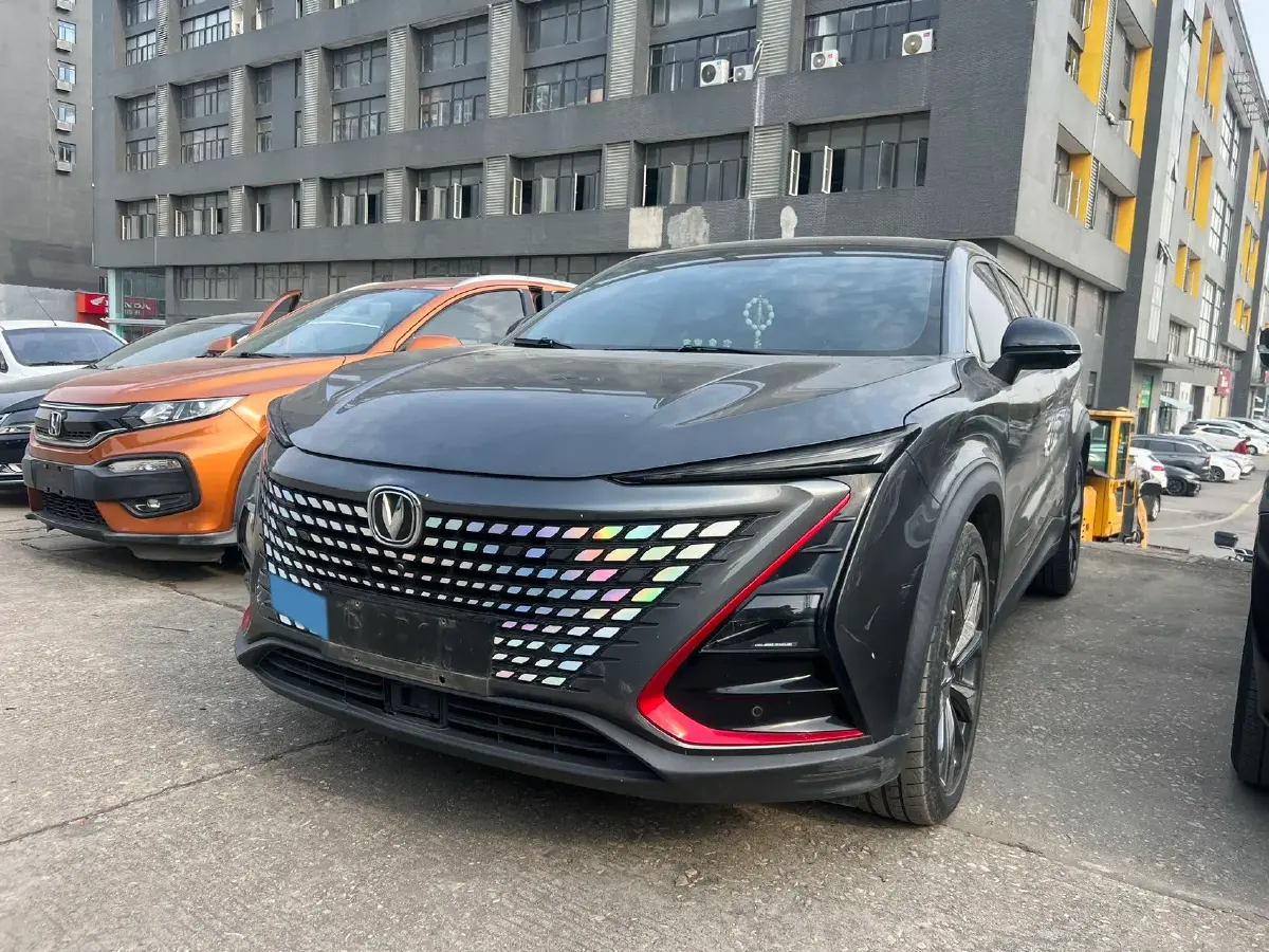 2020 ChangAn UNI-T 1.5T 180HP L4 7DCT