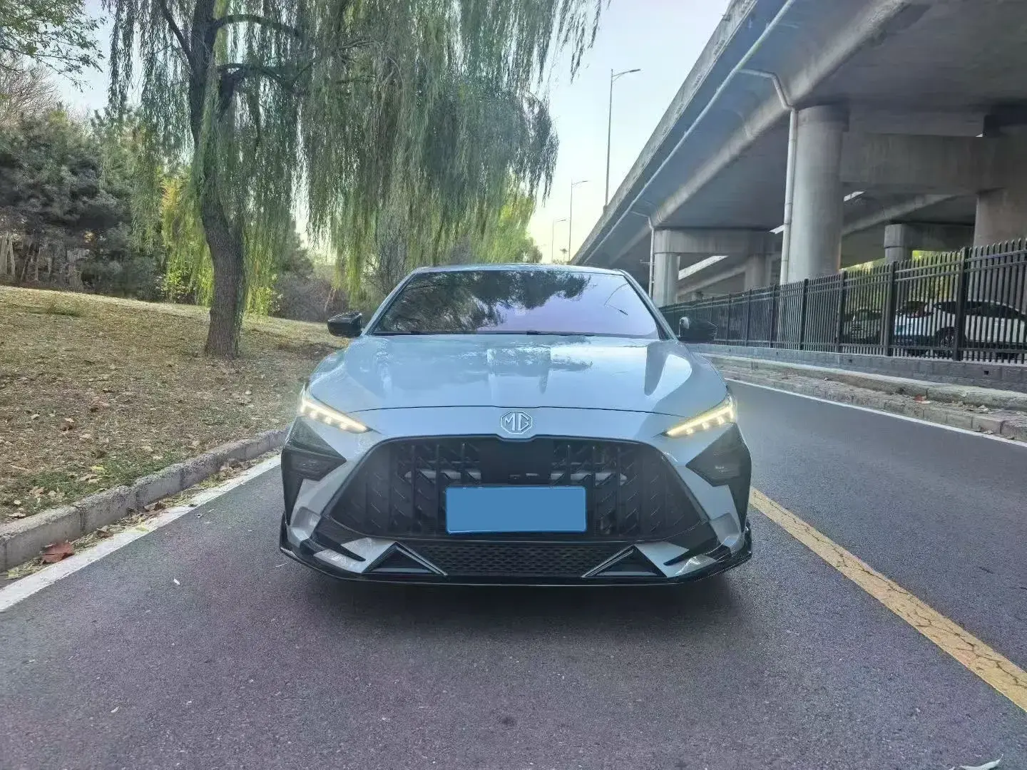 2025 MG MG6 thumbnail 2