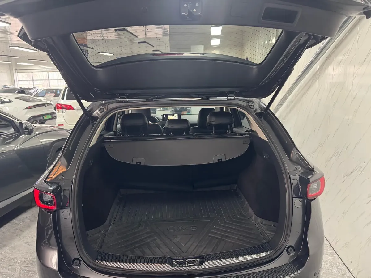 2022 MAXUS XinTu V90 2.0T 150HP L4 6AT,autocango,china used car exporter,china ev exporter,chinese used car exporter,chinese used ev exporter