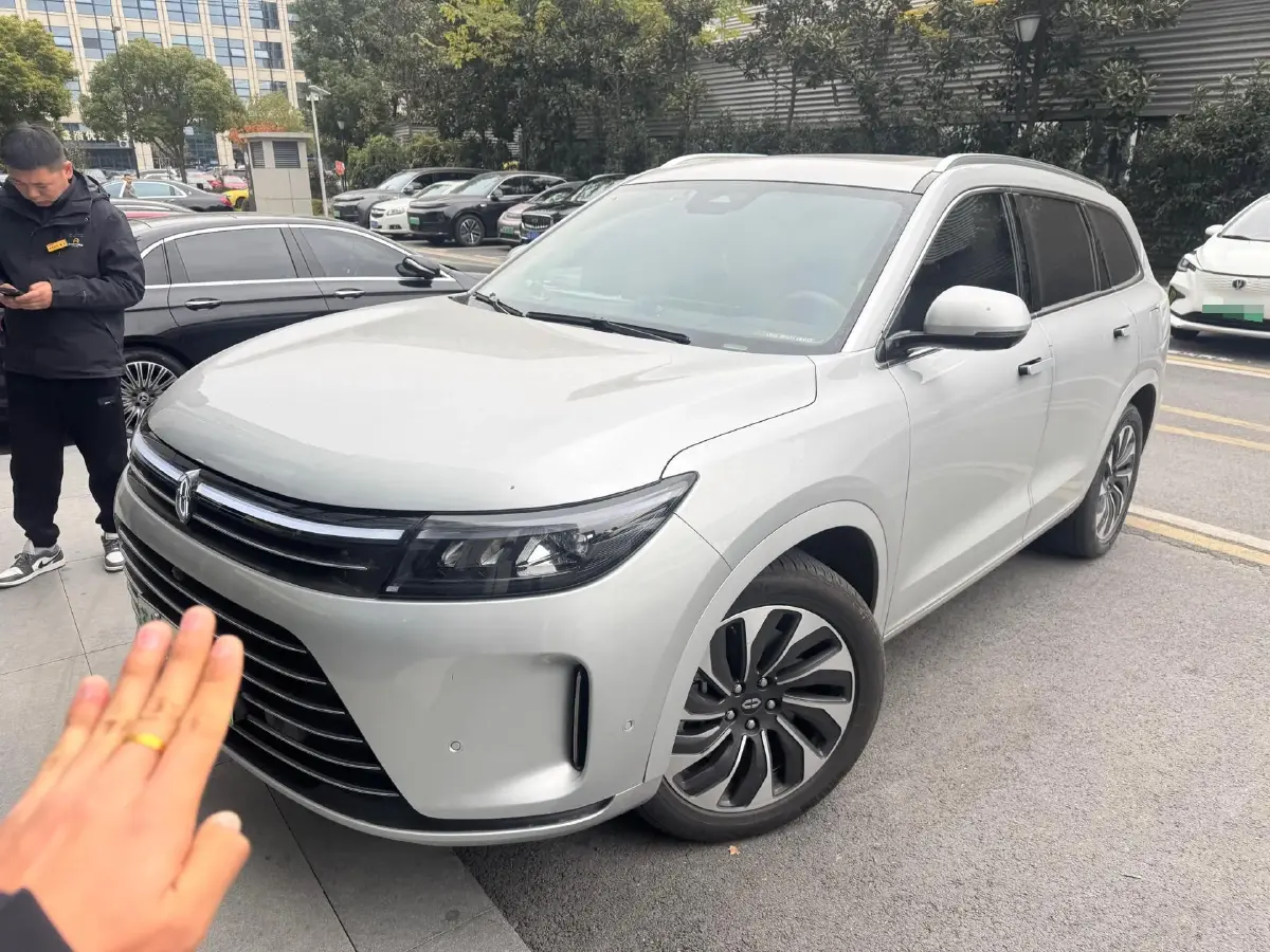 2024 Ford Transit 2.0T 143HP L4 9AT