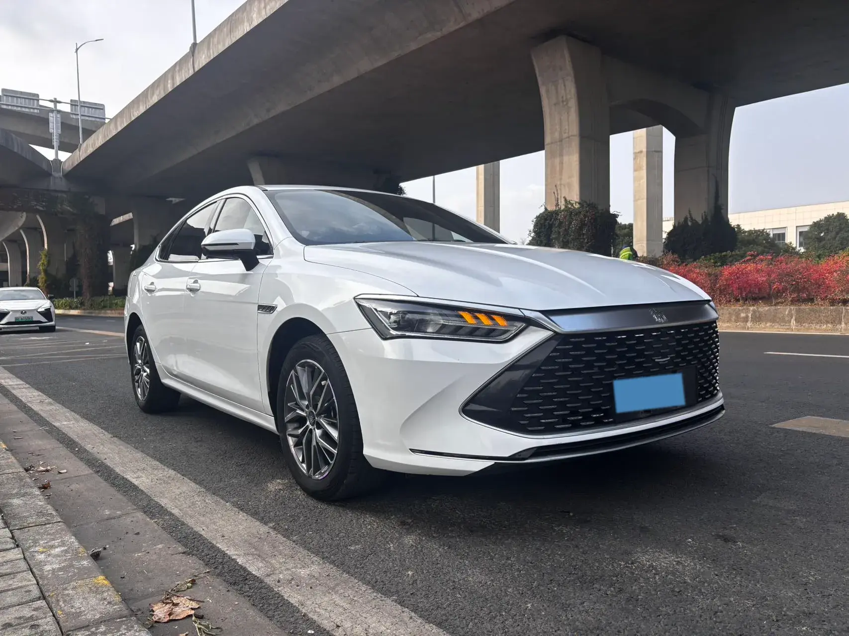 2023 BYD QIN thumbnail 3