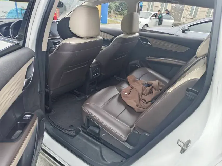 2022 EXCEED LXC-DM thumbnail 4