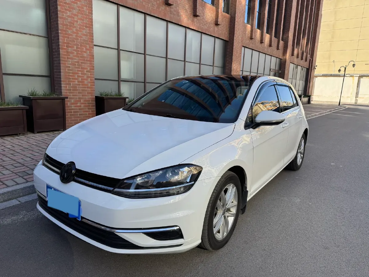 2019 Brilliance Auto V7 1.8T 231HP L4 7DCT,autocango,china used car exporter,china ev exporter,chinese used car exporter,chinese used ev exporter