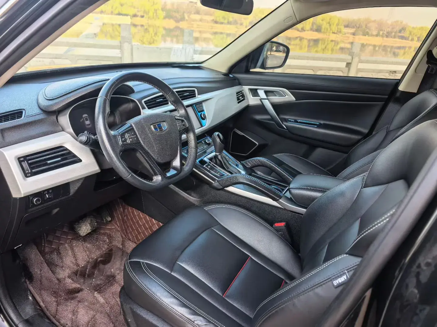 2018 GEELY AZKARRA thumbnail 2