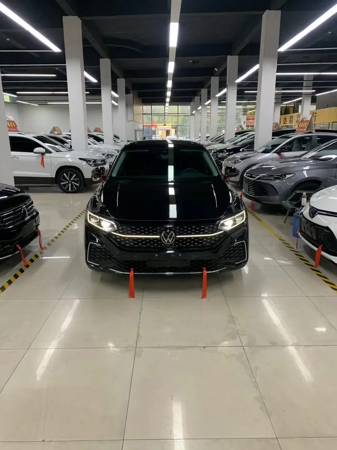 2022 TESLA MODEL thumbnail 3