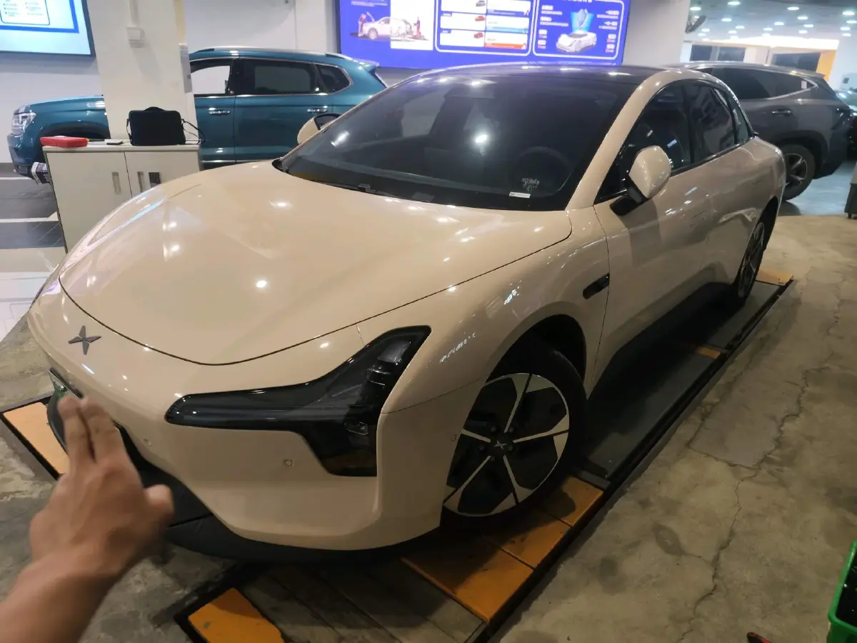 2025 Xpeng MONA M03 BEV