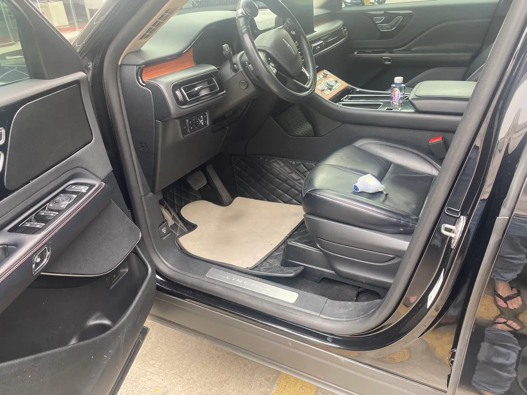 2020 LINCOLN AVIATOR thumbnail 4