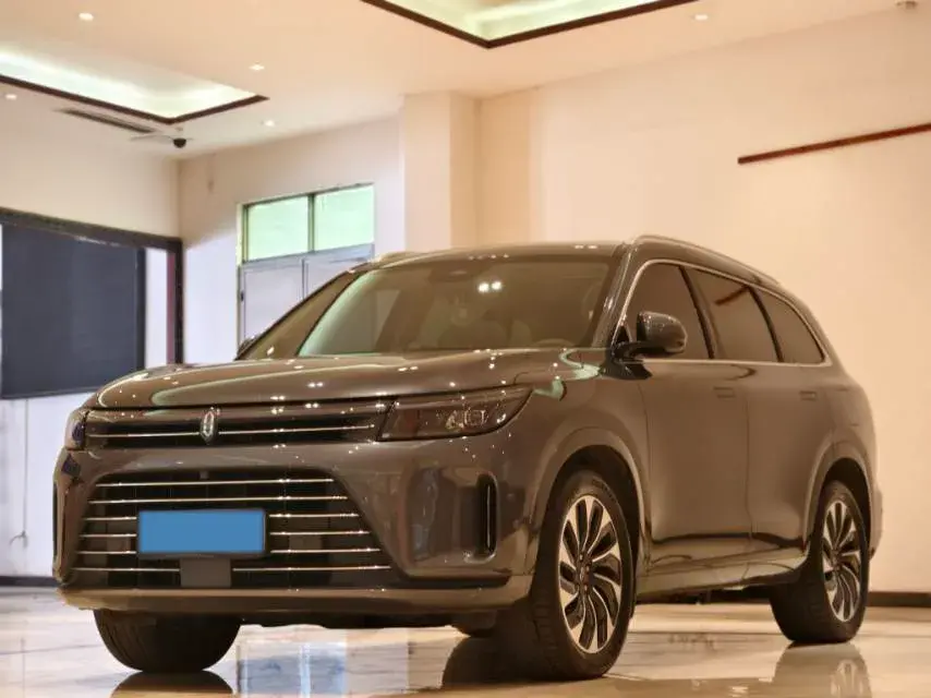 2023 HIMA AITO M5 1.5T 152HP L4 REEV 40KWH