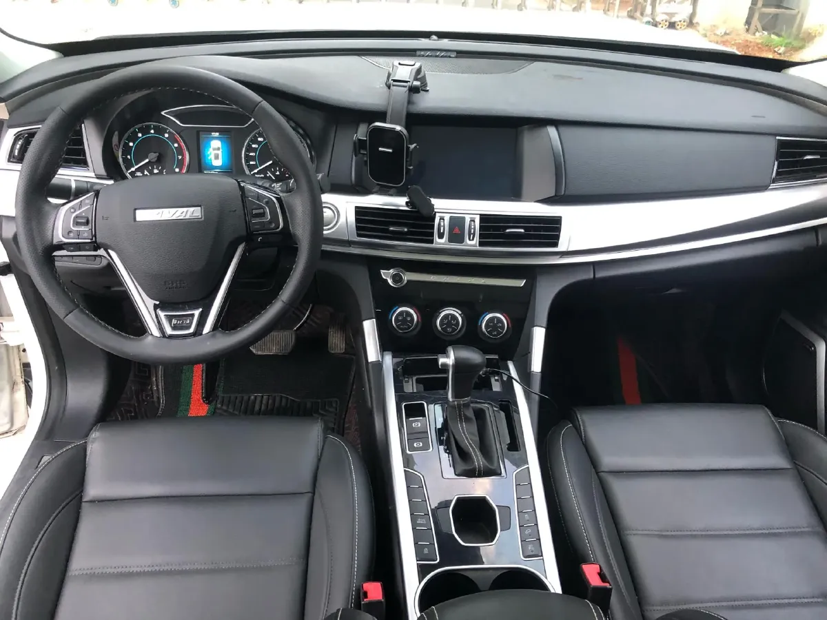 2019 Haval H7 2.0T 231HP L4 7DCT,autocango,china used car exporter,china ev exporter,chinese used car exporter,chinese used ev exporter