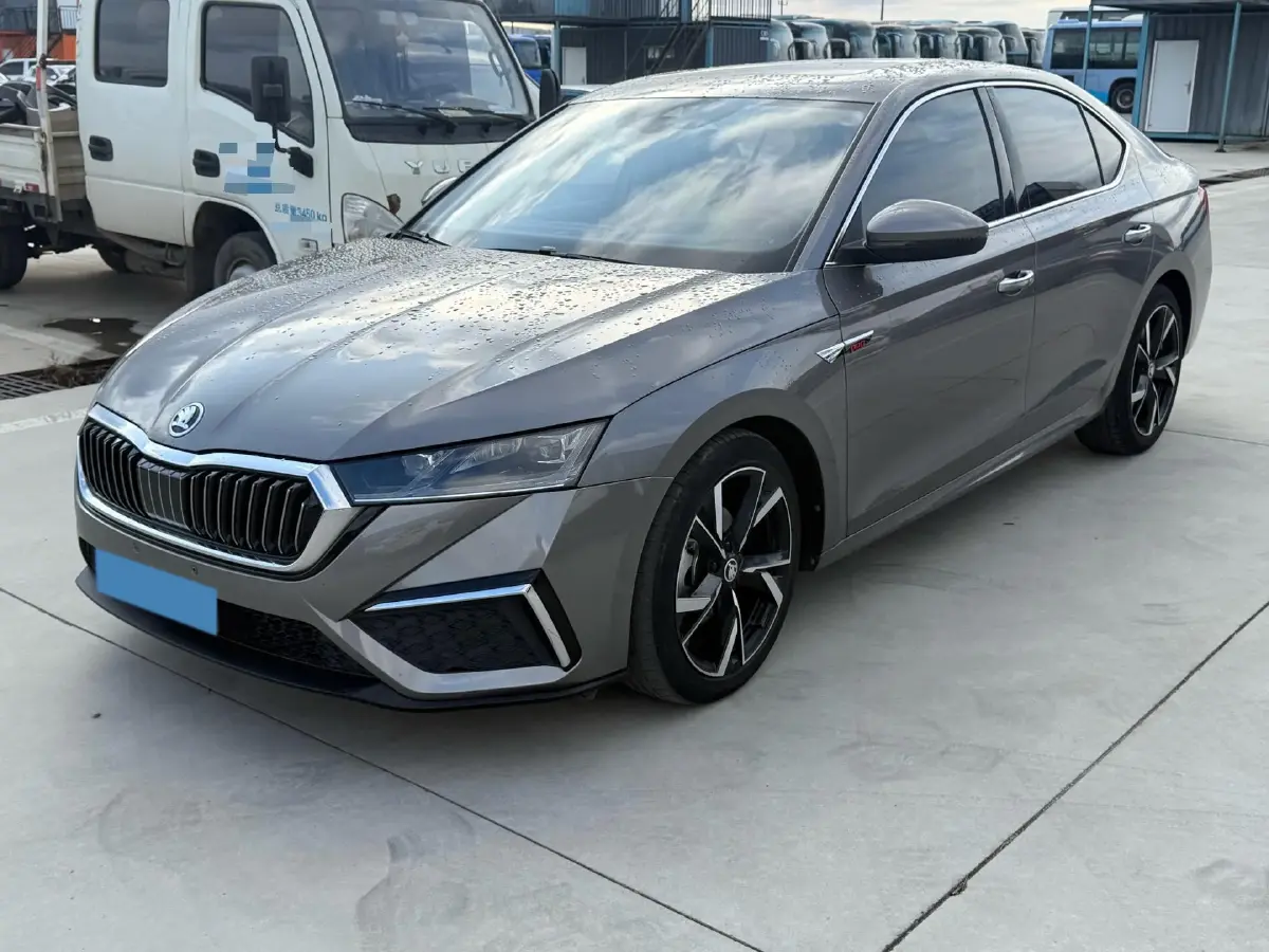 2022 Skoda Octavia 1.4T 150HP L4 7DCT