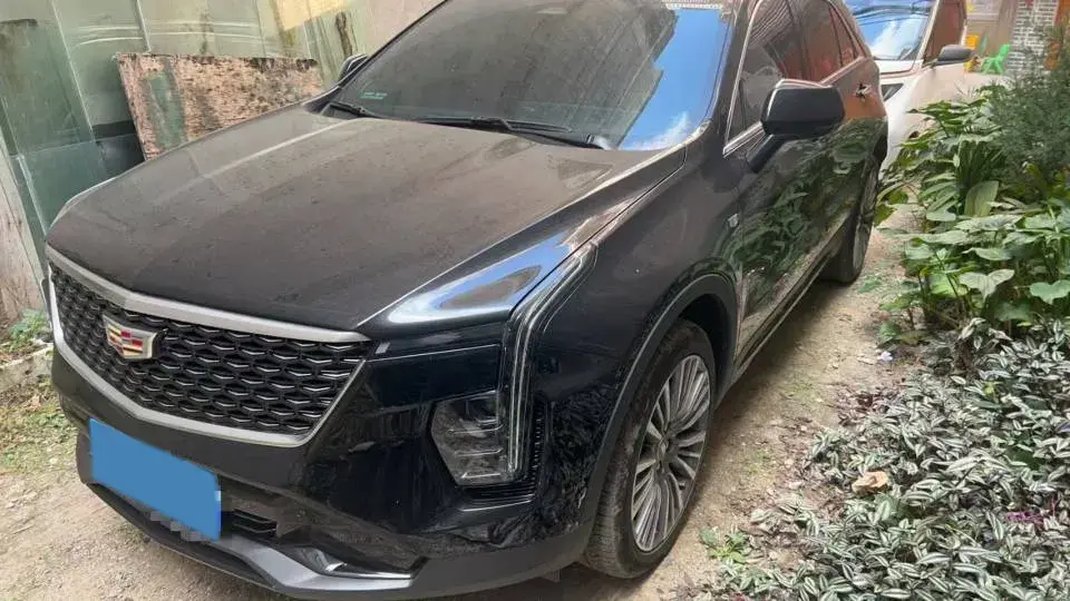2024 Cadillac XT4 2.0T 237HP L4 9AT