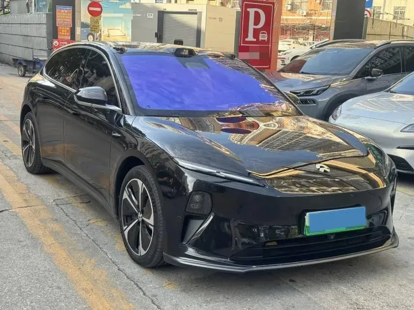 2024 NIO ET5T thumbnail 3