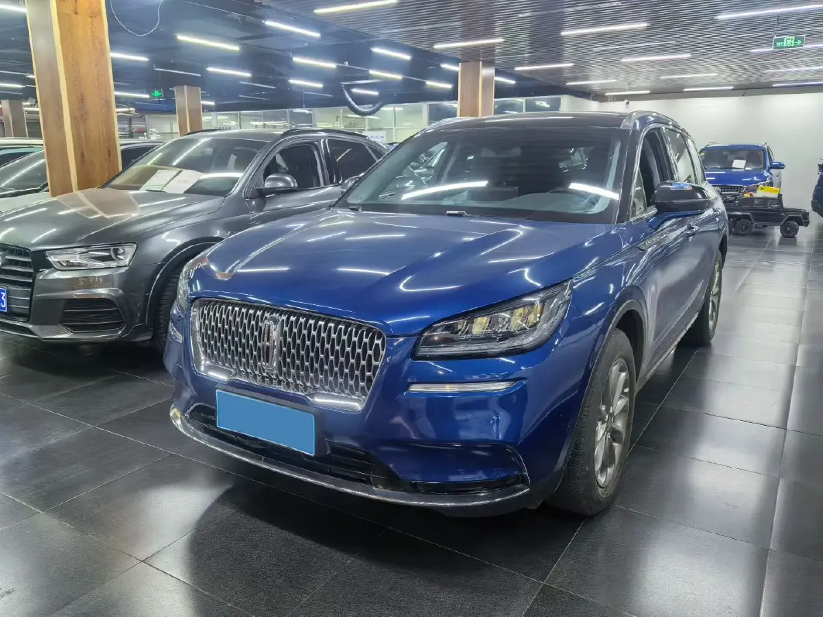 2020 Lincoln Corsair 2.0T 245HP L4 8AT