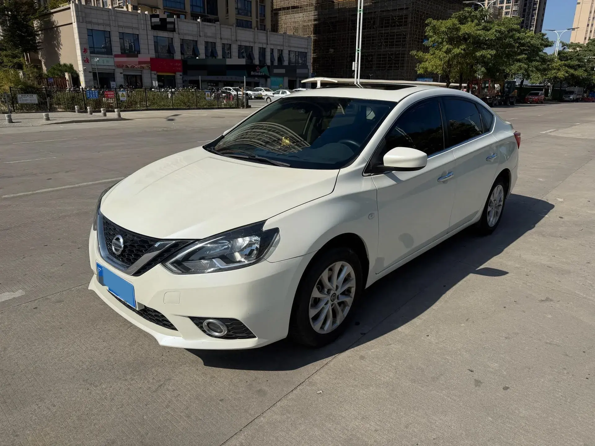 2021 NISSAN SYLPHY view 1