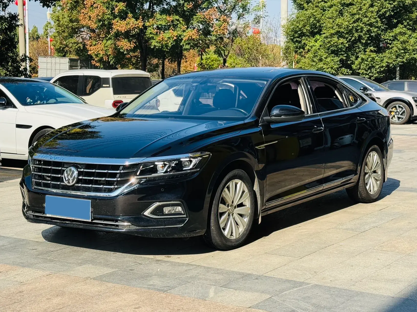 2019 SKODA KODIAK view 1