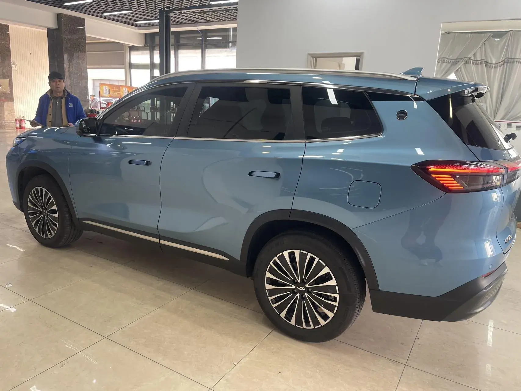 2025 CHERY TIGGO8 thumbnail 2