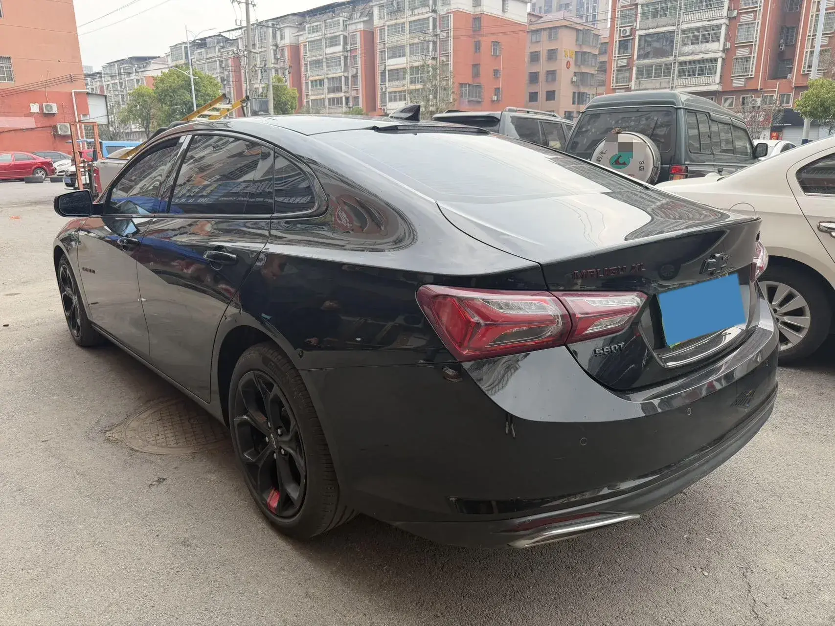 2019 CHEVROLET MALIBU thumbnail 4