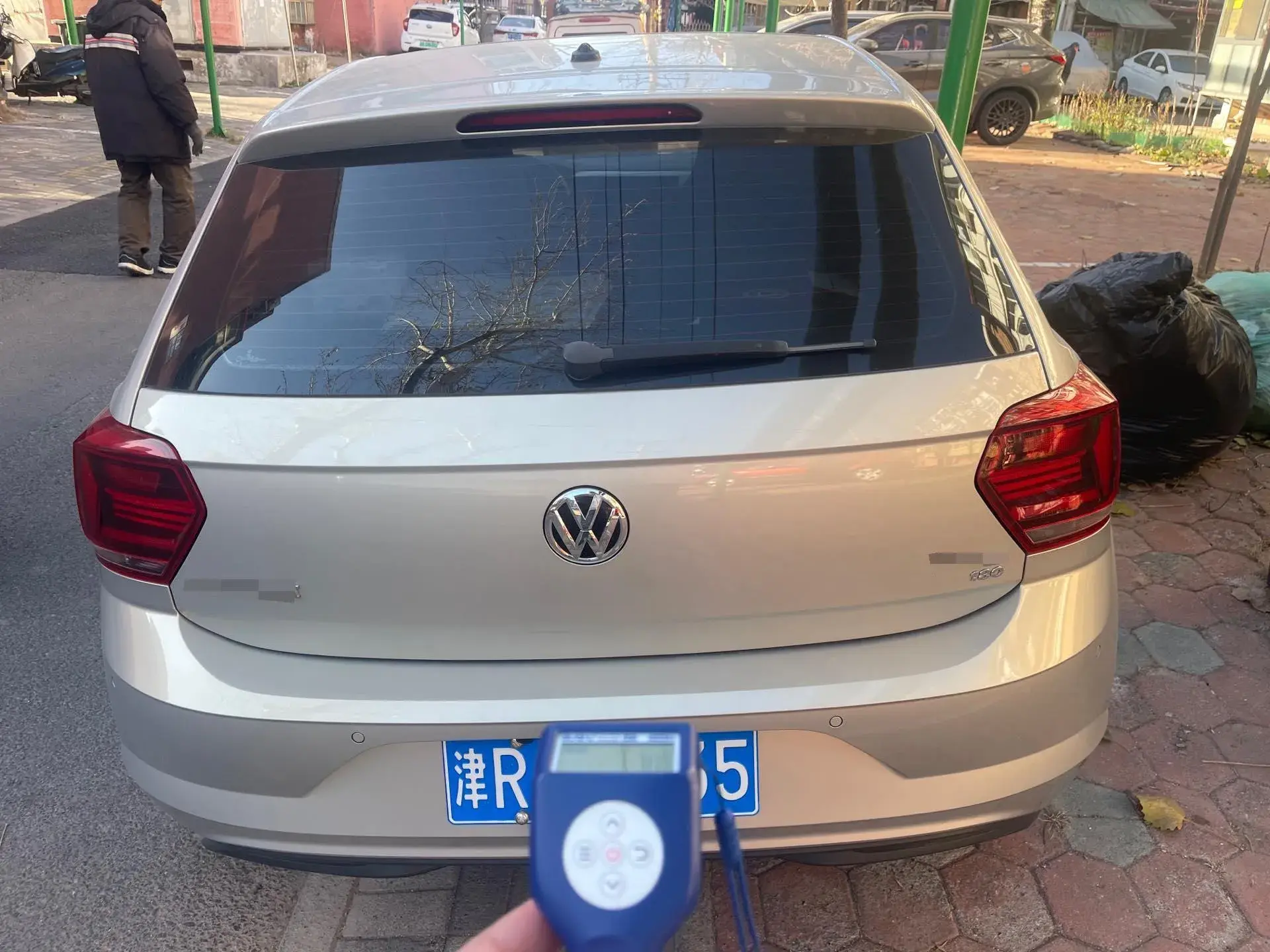 2019 VOLKSWAGEN POLO thumbnail 3