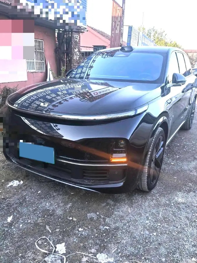 2023 Li L8 Range Extended 154HP REEV 40.9KWH