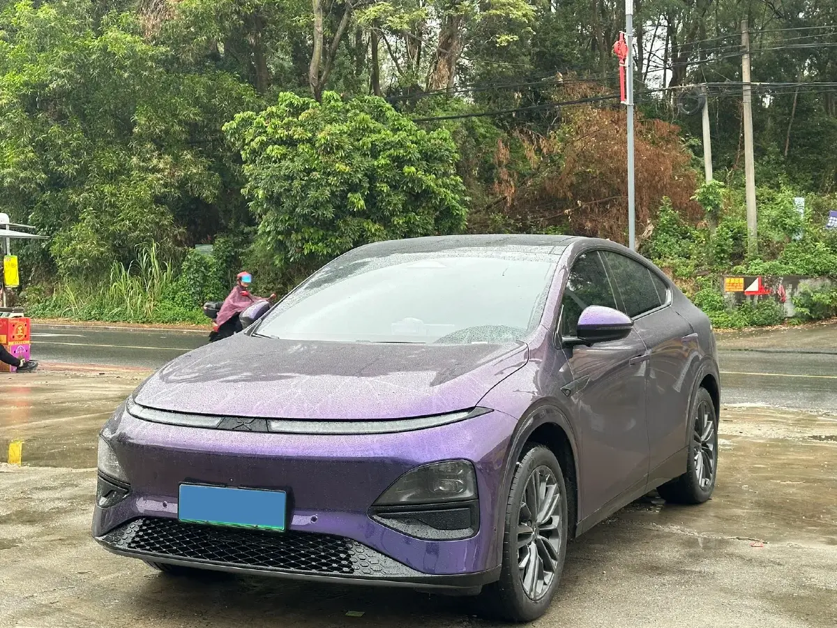 2024 Xpeng G6 BEV 66KWH