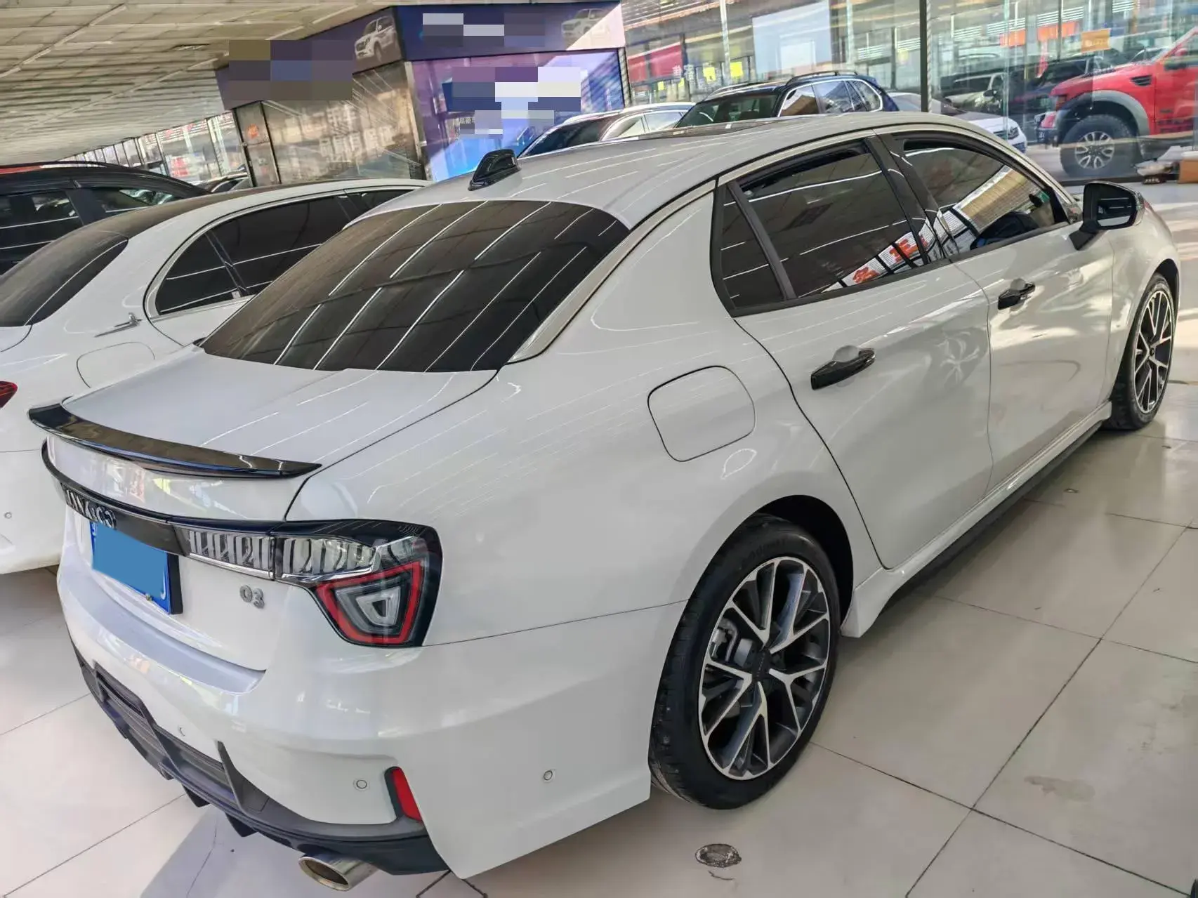 2022 LYNK&CO 03 thumbnail 4