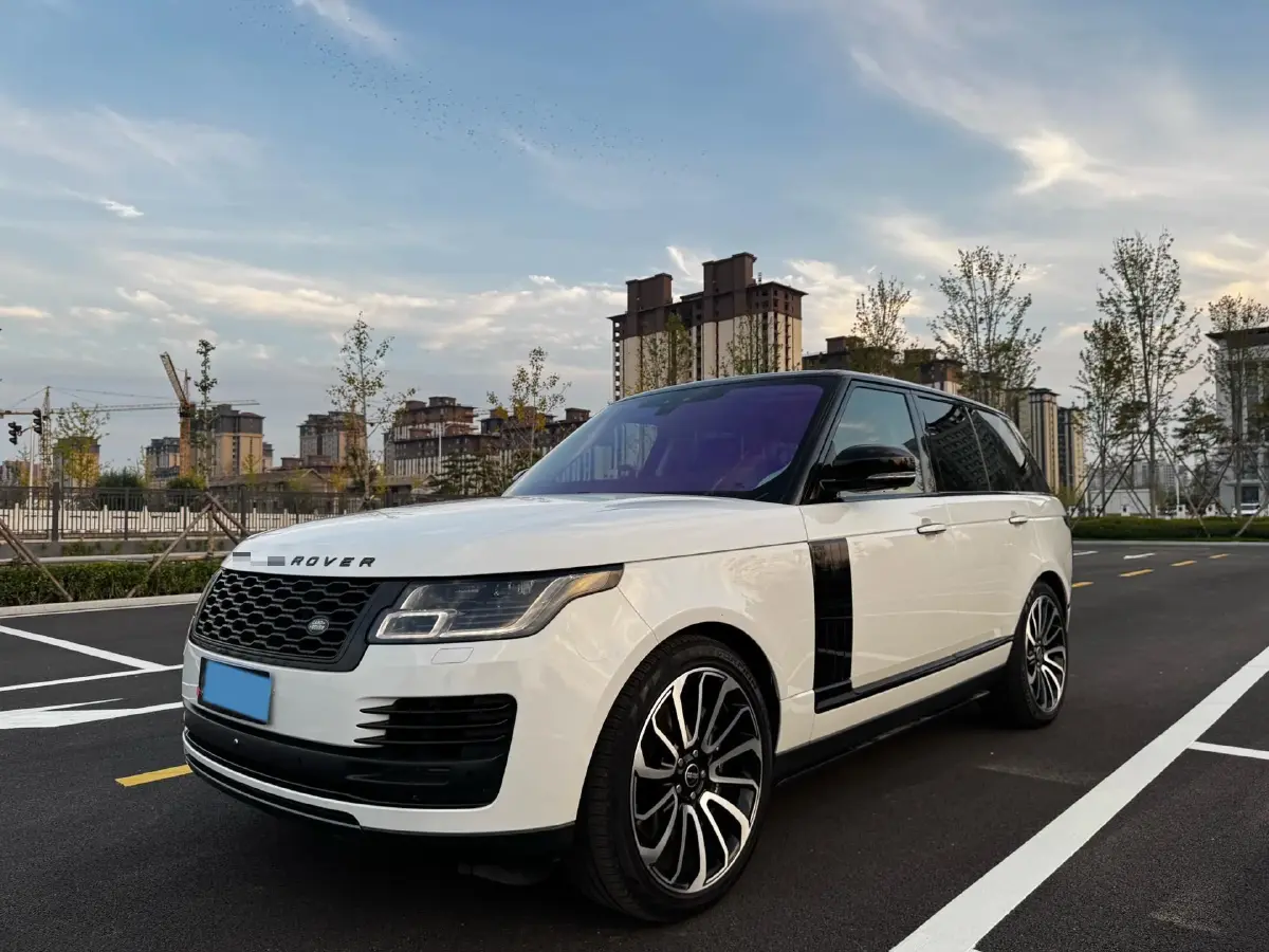 2018 Land Rover Range Rover Evoque 2.0T 241HP L4 9AT