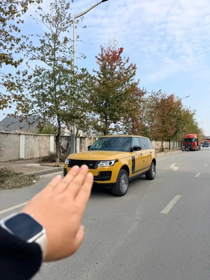 2021 Land Rover Range Rover 3.0T 400HP L6 8AT