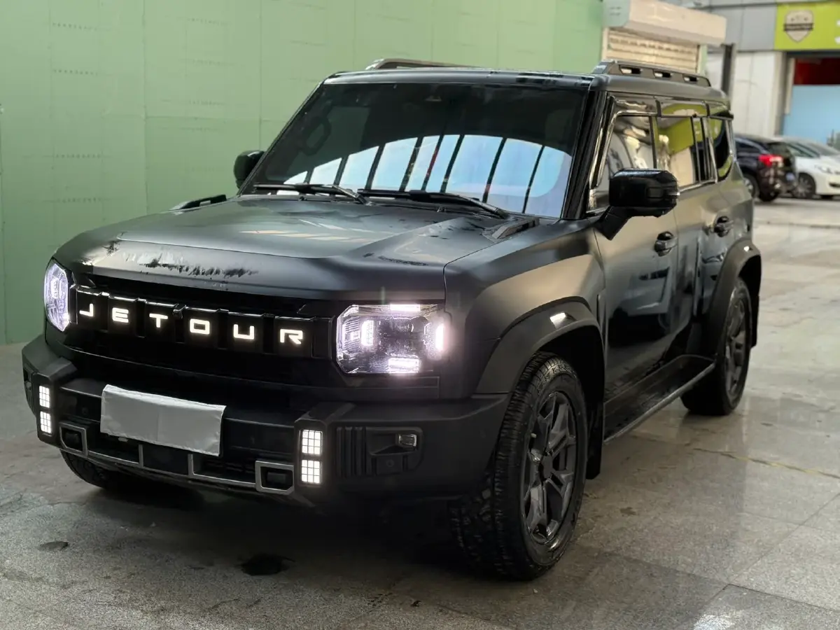 2023 Jetour Traveller 2.0T 254HP L4 7DCT