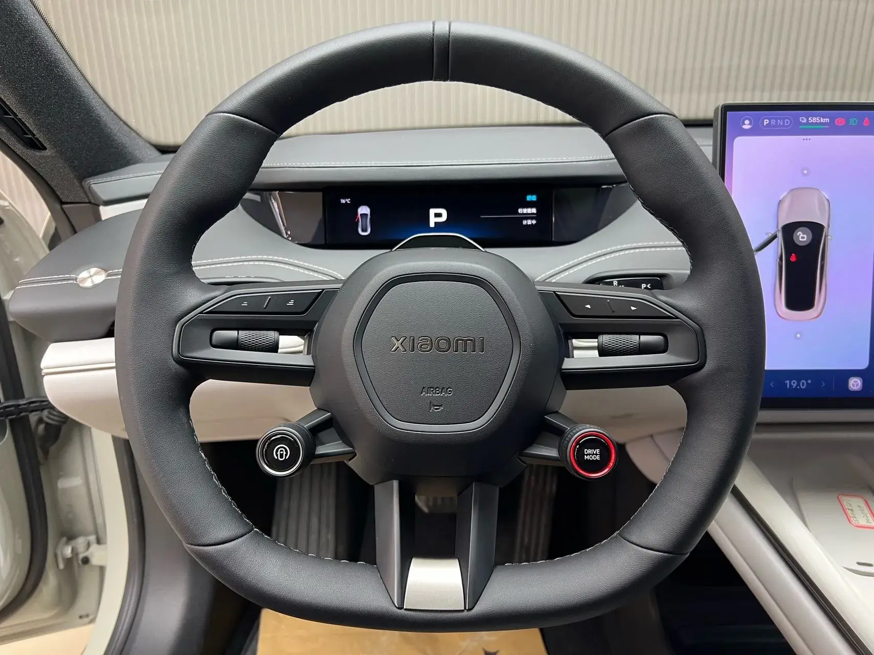 2024 MI SU7 thumbnail 3