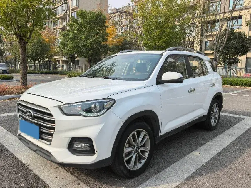 2019 HYUNDAI IX35 view 1