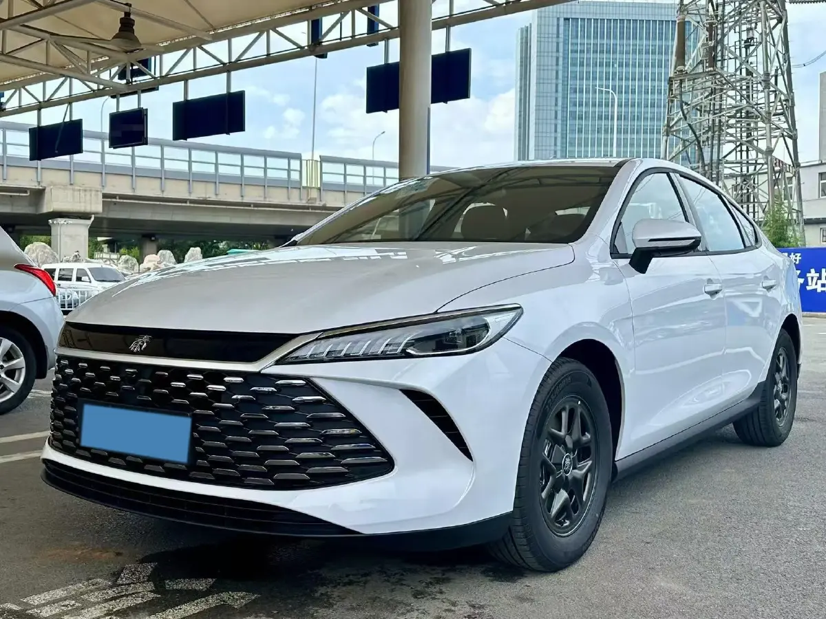 2025 BYD Qin Plus 1.5L 101HP L4 E-CVT PHEV 7.68KWH