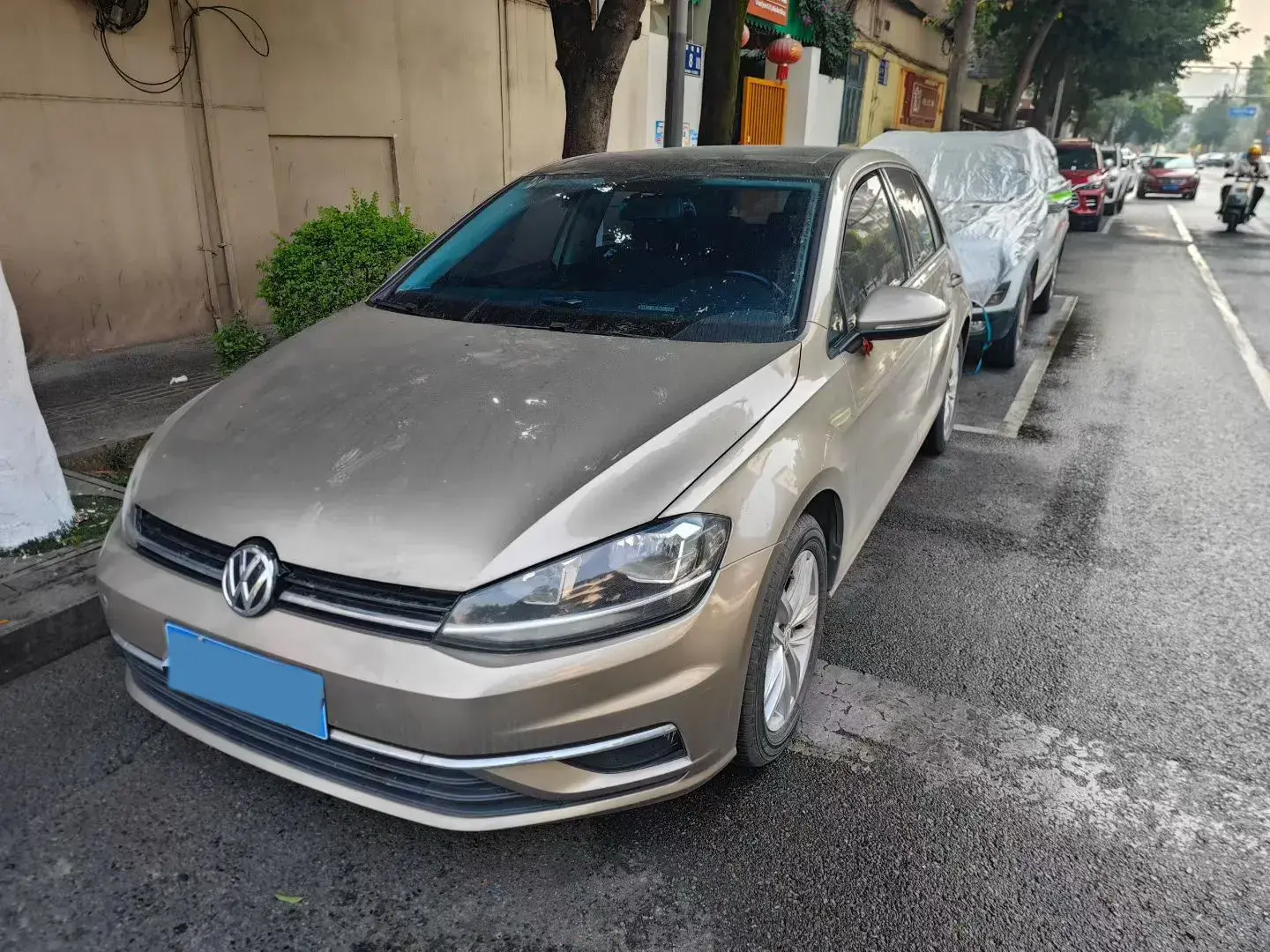 2018 VOLKSWAGEN GOLF view 1
