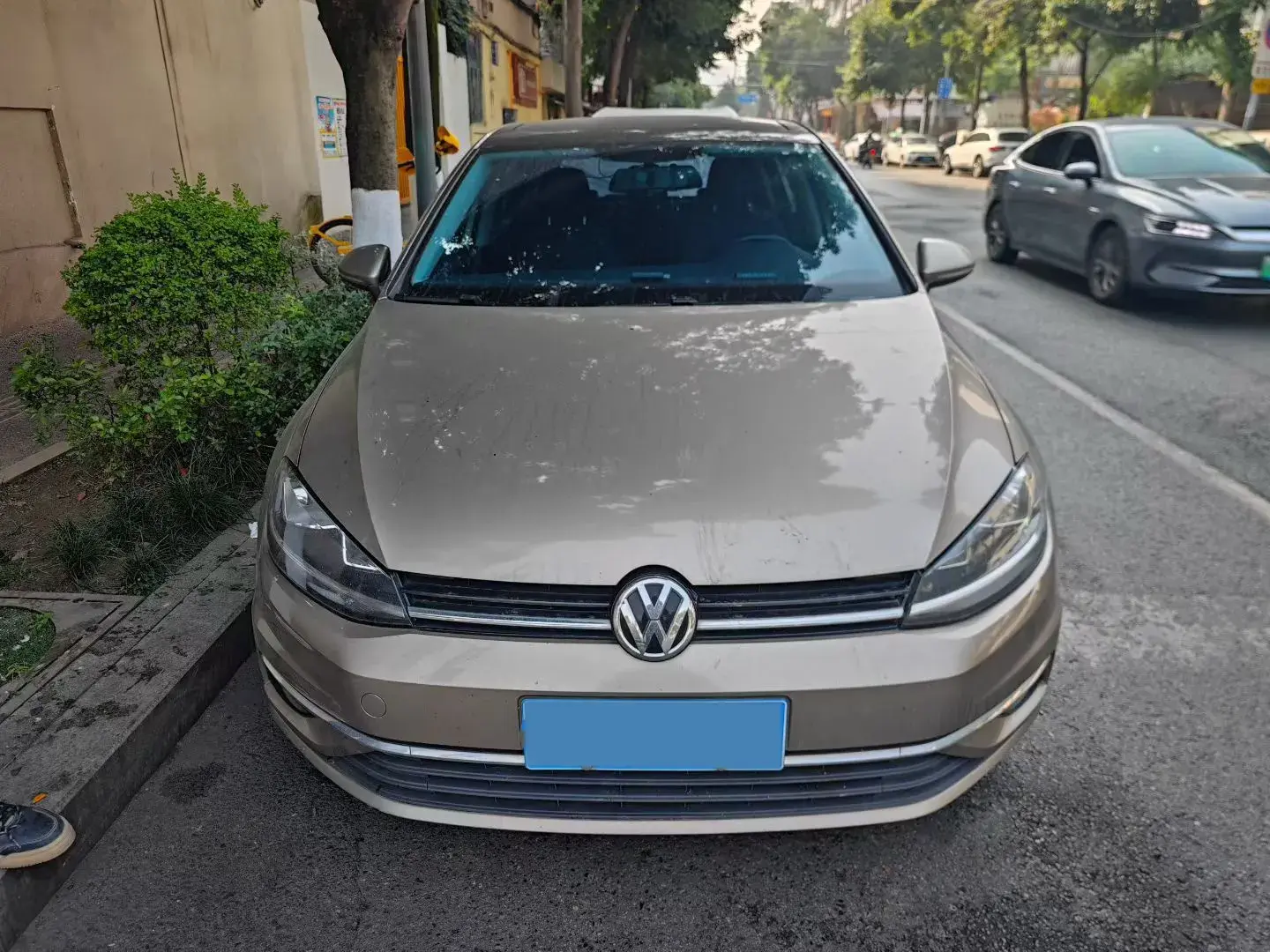 2018 VOLKSWAGEN GOLF thumbnail 2