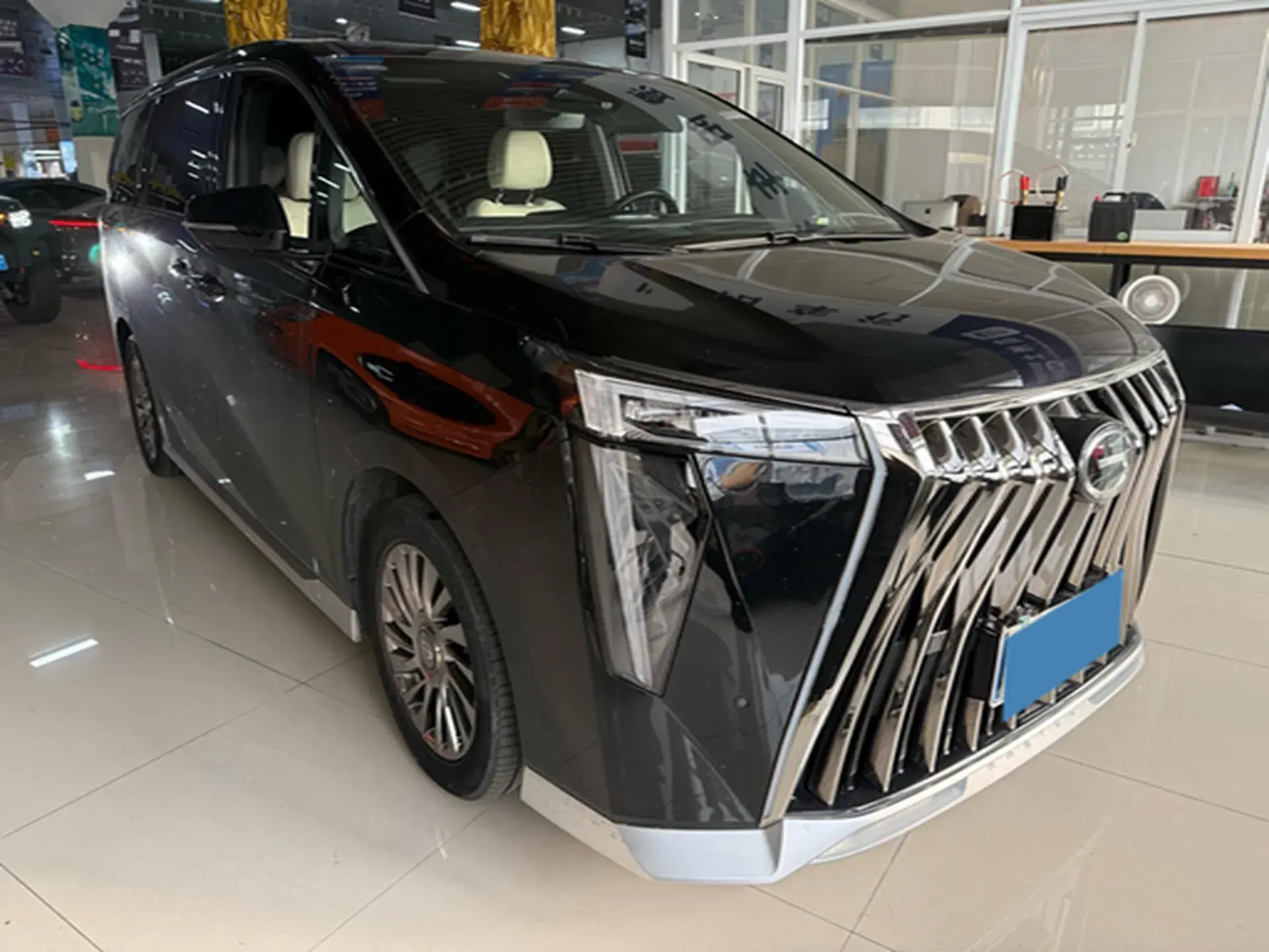 2023 GAC TRUMPCHI thumbnail 3