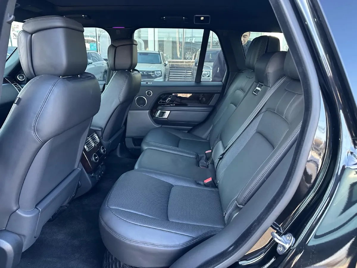 2020 Land Rover Range Rover 3.0T 360HP L6 8AT,autocango,china used car exporter,china ev exporter,chinese used car exporter,chinese used ev exporter