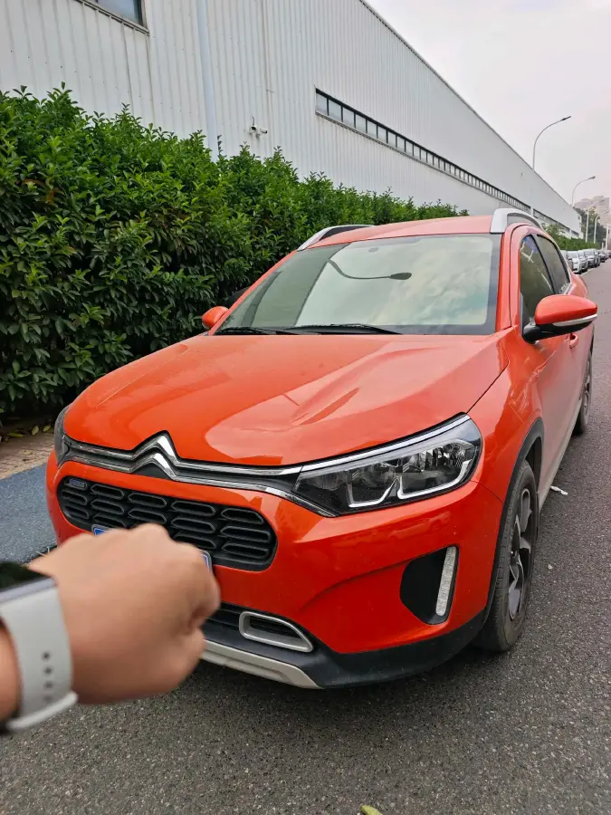 2019 Citroen C3-XR 1.6L 117HP L4 5MT