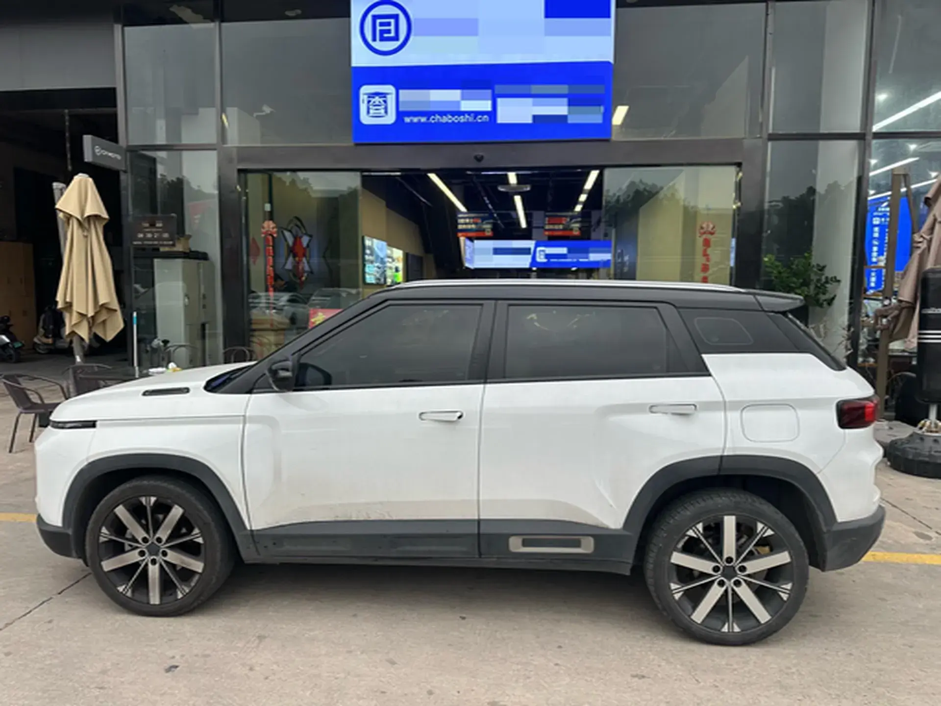 2023 GEELY ICON thumbnail 3