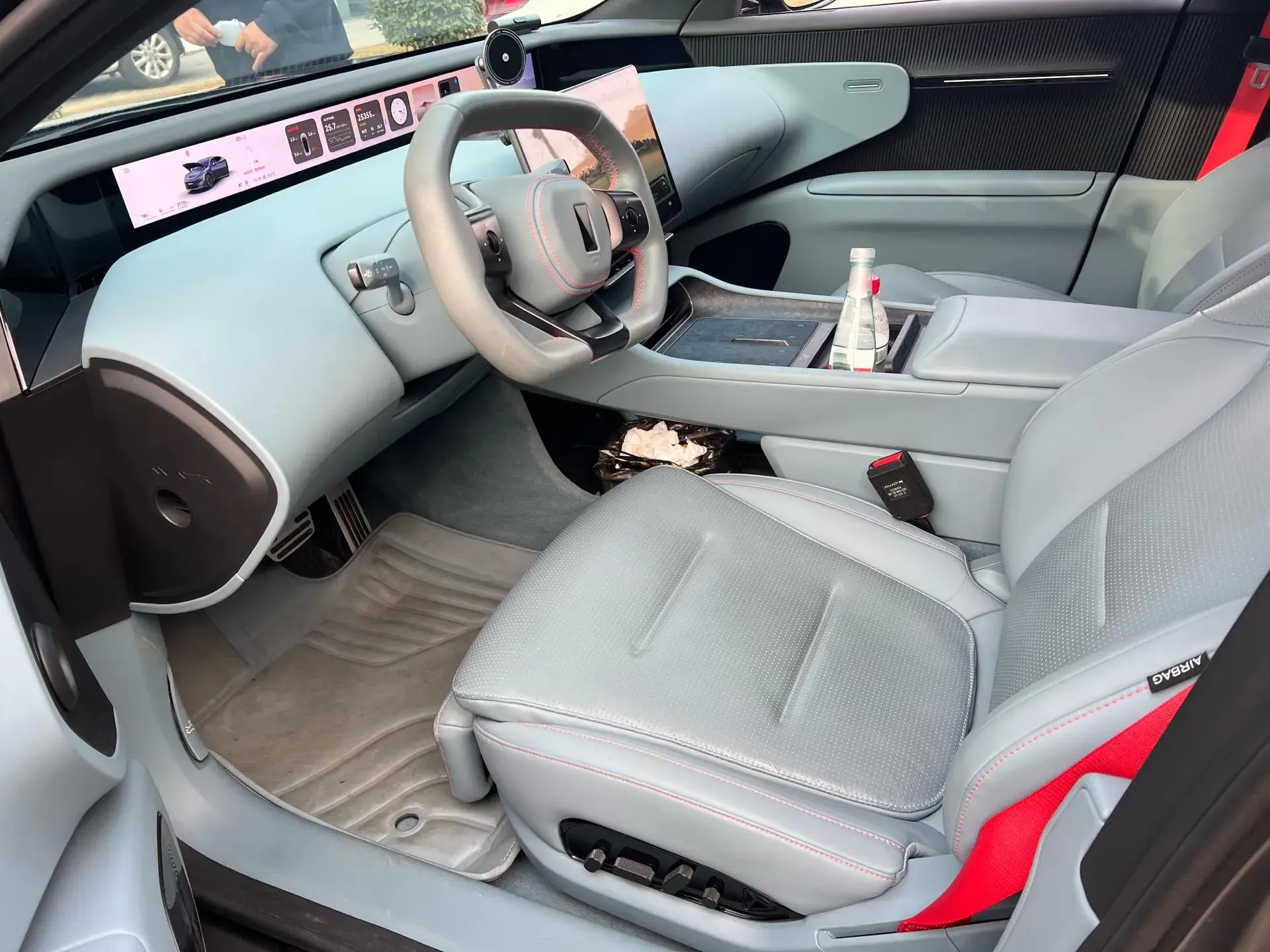 2024 AVATR 12 thumbnail 3